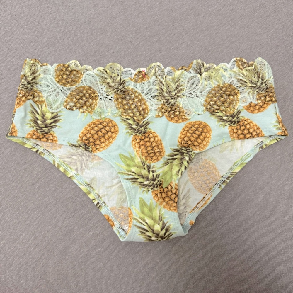 PINK Victoria’s Secret Hiphugger/Hipster Light Blue Pineapple Panty Underwear
